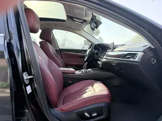 BMW 5 Series 2018 528Li Édition spéciale répertoriée intérieur photo 9 BMW 5 Series 2018 528Li Édition spéciale répertoriée intérieur photo 9