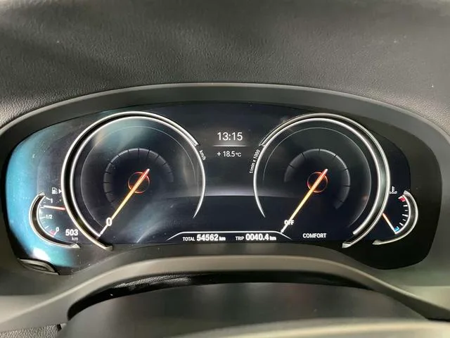BMW X3 2018 xDrive28i Luxury Set Country VI interior photo 11