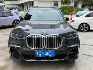 BMW X7 2020 xDrive40i Premium Class M Sports suit exterior photo 2 BMW X7 2020 xDrive40i Premium Class M Sports suit exterior photo 2