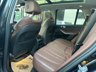 BMW X5 2020 xDrive40i M Sports suit exterior photo 5