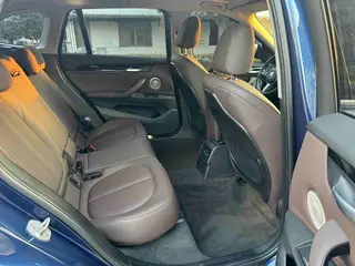 BMW X1 2021 sDrive25Li Leading Type interior photo 11
