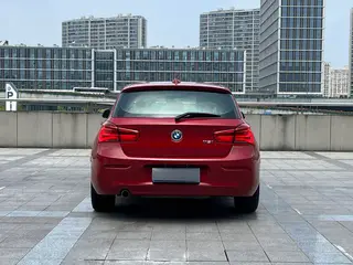 BMW 1 Series (Imported) 2016 118i Leading Type exterior photo 5