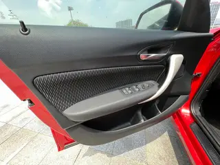 BMW 1 Series (Imported) 2016 118i Leading Type interior photo 13