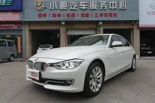 BMW 3 Series 2013 Модификация 328Li Модный дизайн набор