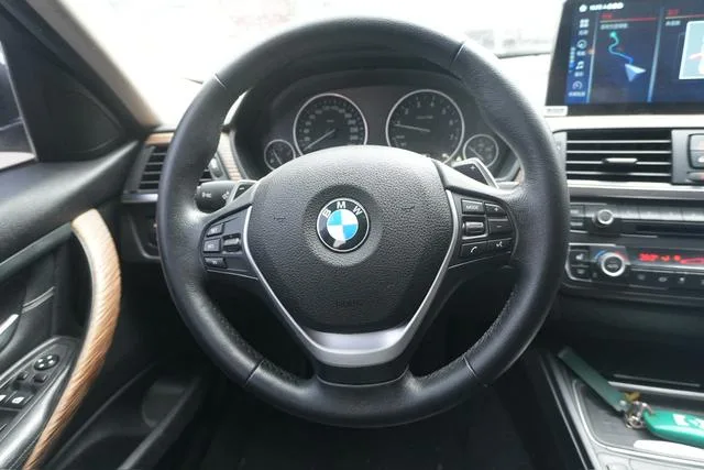 BMW 3 Series 2013 Restyling 328Li Fashion Design Set exterior photo 7 BMW 3 Series 2013 Restyling 328Li Fashion Design Set exterior photo 7