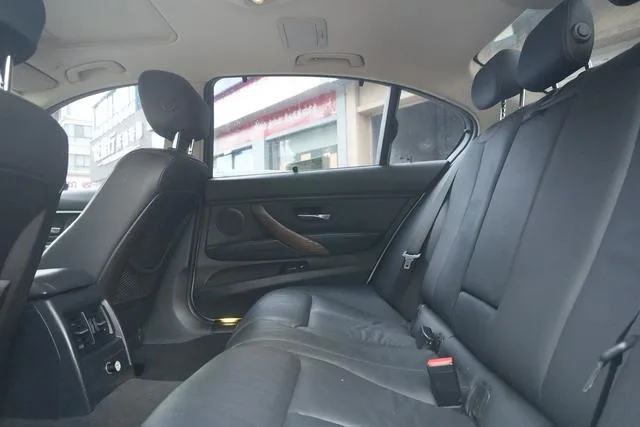 BMW 3 Series 2013 Restyling 328Li Fashion Design Set interior photo 14 BMW 3 Series 2013 Restyling 328Li Fashion Design Set interior photo 14