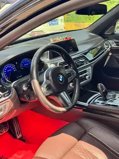 BMW 7 Series 2018 740Li Leading Type M Sports suit interior photo 19