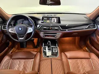 BMW 7 Series 2019 Restyling 740Li xDrive Administrative Luxury Set exterior photo 7