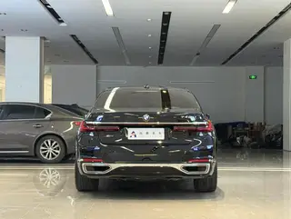 BMW 7 Series 2019 Restyling 740Li xDrive Administrative Luxury Set interior photo 15