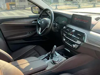 BMW 5 Series 2019 Mise à jour 530Li Type de luxe Ensemble de luxe intérieur photo 15
