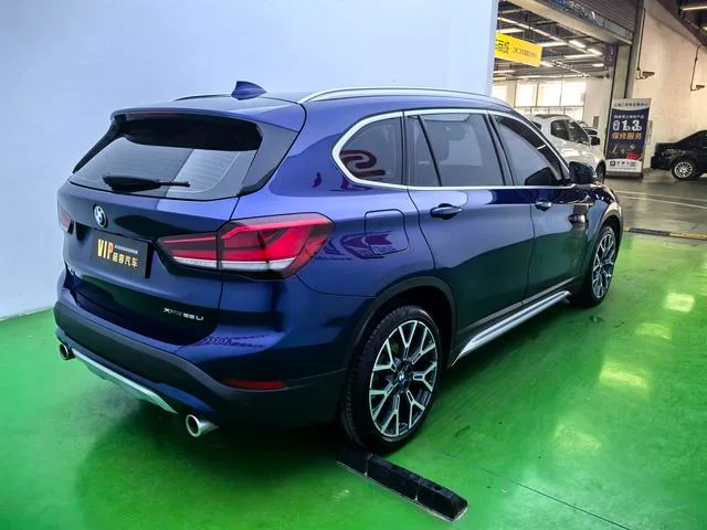 BMW X1 2020 xDrive25Li Premium Class exterior photo 4