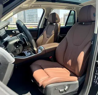 BMW X5 2021 xDrive40i M Sports suit exterior photo 5