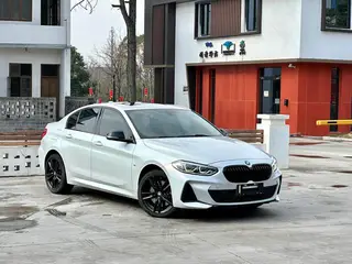 BMW 1 Series 2021 Reforma 125i M Edición nocturna deportiva exterior foto 3
