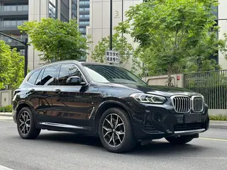 BMW X3 2022 Restyling xDrive25i M Sports suit exterior photo 3