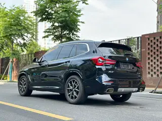 BMW X3 2022 Restyling xDrive25i M Sports suit exterior photo 5