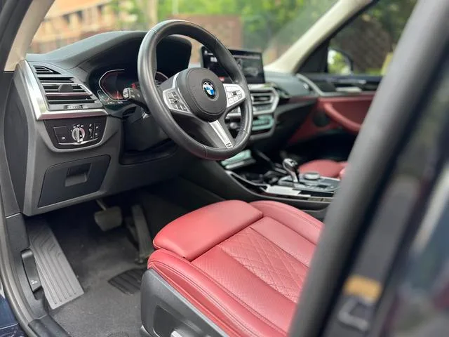 BMW X3 2022 Restyling xDrive25i M Sports suit exterior photo 9