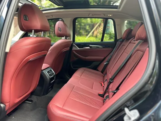 BMW X3 2022 Restyling xDrive25i M Sports suit interior photo 15