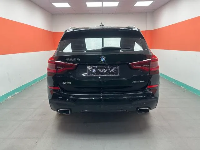 BMW X3 2021 Restyling xDrive28i M Sports suit interior photo 8