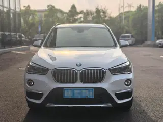 BMW X1 2018 sDrive20Li Leader extérieur photo 2 BMW X1 2018 sDrive20Li Leader extérieur photo 2