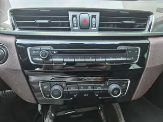 BMW X1 2018 sDrive20Li Leader intérieur photo 9 BMW X1 2018 sDrive20Li Leader intérieur photo 9