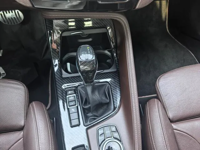 BMW X1 2018 sDrive20Li Leader intérieur photo 10 BMW X1 2018 sDrive20Li Leader intérieur photo 10