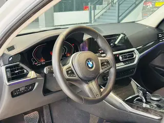 BMW 3 Series 2021 325Li M Sports suit interior photo 20