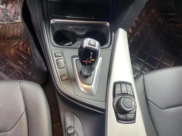BMW 3 Series 2015 320Li Fashionable exterior photo 5 BMW 3 Series 2015 320Li Fashionable exterior photo 5