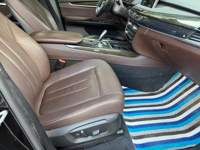 BMW X5 2014 xDrive35i Luxury type interior photo 8