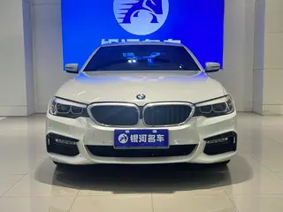 BMW 5 Series 2018 530Li Leading Type M Sports suit exterior photo 2 BMW 5 Series 2018 530Li Leading Type M Sports suit exterior photo 2