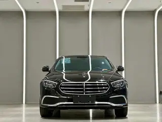 Mercedes-Benz E-Class 2022 E 300 L Type de luxe Voiture extérieur photo 2