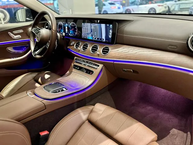 Mercedes-Benz E-Class 2022 E 300 L Type de luxe Voiture extérieur photo 6