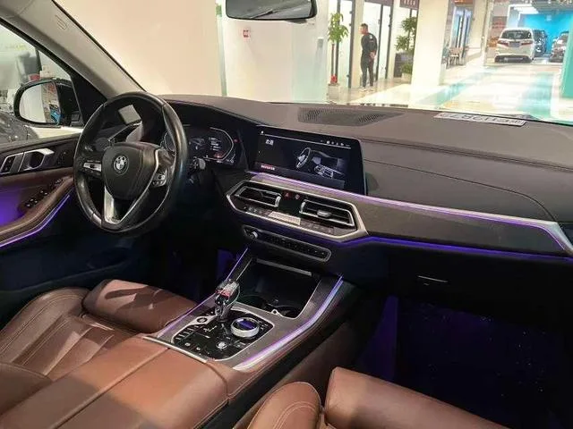 BMW X5 2020 xDrive30i X Design Suit exterior photo 4
