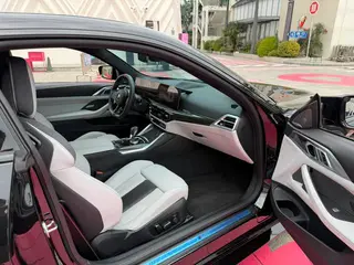 BMW M4 2024 M4 Coupe Thunder Edition interior photo 13 BMW M4 2024 M4 Coupe Thunder Edition interior photo 13