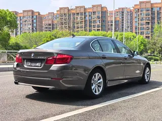 BMW 5 Series 2013 525Li Leading Type interior photo 10