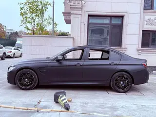 BMW 3 Series 2018 320Li Fashionable exterior photo 4