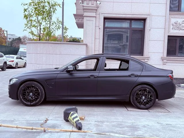 BMW 3 Series 2018 320Li Fashionable exterior photo 4