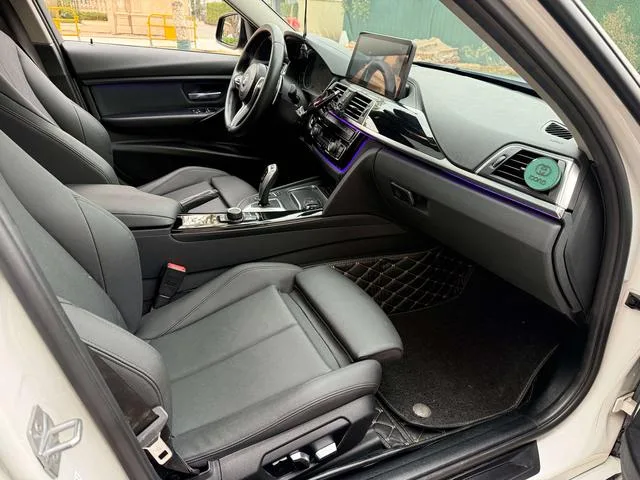 BMW 3 Series 2018 320Li Fashionable exterior photo 6