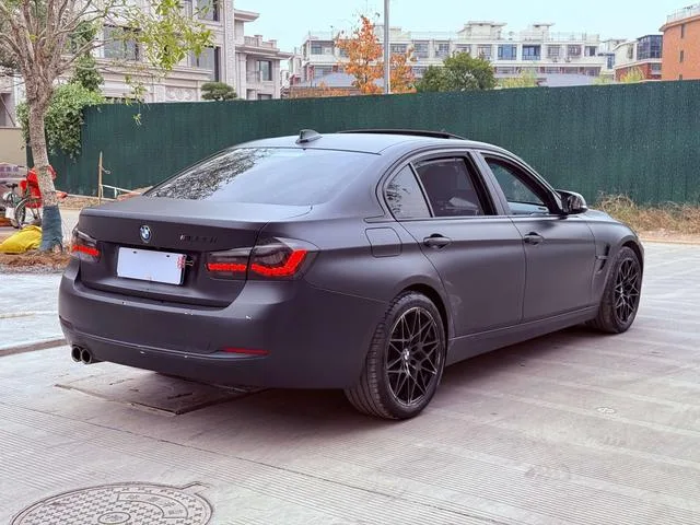 BMW 3 Series 2018 320Li Fashionable interior photo 14