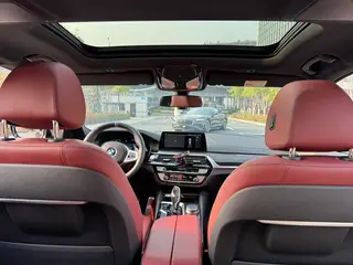 BMW 5 Series 2020 530Li Leading Type M Sports suit interior photo 16 BMW 5 Series 2020 530Li Leading Type M Sports suit interior photo 16
