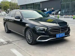 Mercedes-Benz E-Class 2022 E 260 L Coche exterior foto 2 Mercedes-Benz E-Class 2022 E 260 L Coche exterior foto 2