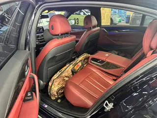 BMW 5 Series 2020 530Li Leading Type M Sports suit interior photo 11