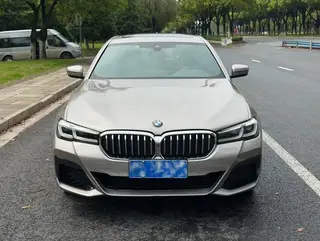 BMW 5 Series 2021 525Li M Sports suit exterior photo 3 BMW 5 Series 2021 525Li M Sports suit exterior photo 3