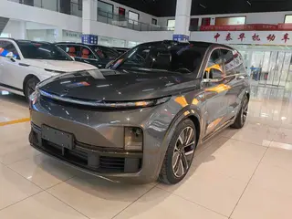 Li Auto L9 2022 Max version exterior photo 1