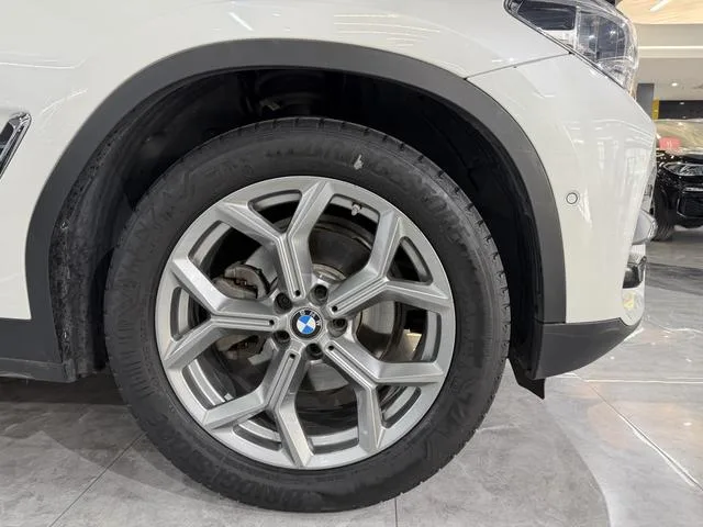 BMW X3 2020 xDrive28i Luxury Set interior photo 12