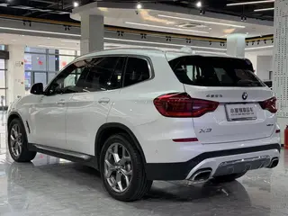 BMW X3 2020 xDrive28i Luxury Set interior photo 16