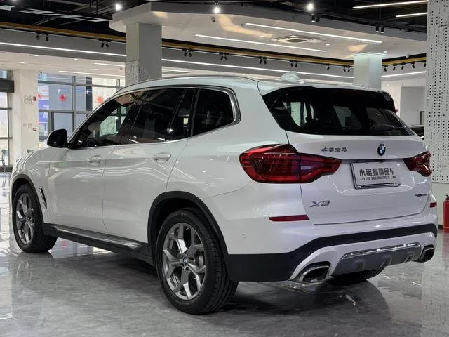 BMW X3 2020 xDrive28i Luxury Set interior photo 16