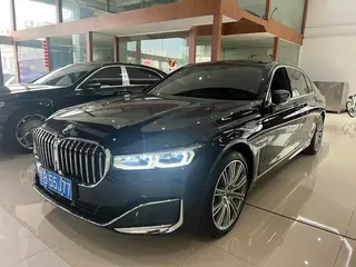 BMW 7 Series 2019 Restyling 740Li xDrive Administrative Luxury Set exterior photo 1