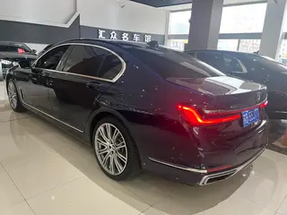 BMW 7 Series 2019 Restyling 740Li xDrive Administrative Luxury Set interior photo 15