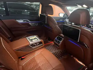 BMW 7 Series 2019 Restyling 740Li xDrive Administrative Luxury Set interior photo 18