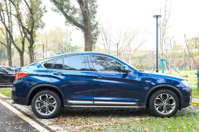 BMW X4 2016 xDrive20i M Sporty exterior photo 4